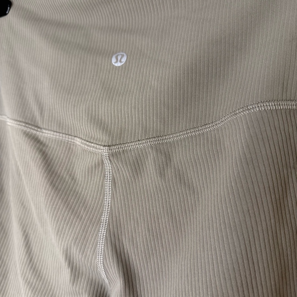 Lululemon Align Ribbed High-Rise Crop 23” | Nomad | Size 10 - Picture 8 of 10